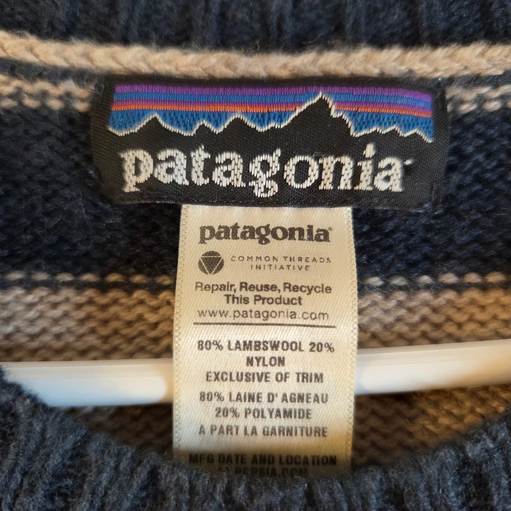 Patagonia Mens Lambswool‎ Blend Striped Crew Neck Sweater Navy Tan Med Gorpcore - Picture 3 of 8
